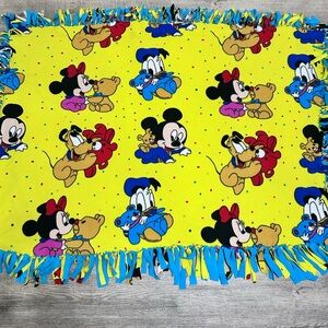 Vintage Disney Baby Characters fleece blanket 41x54”